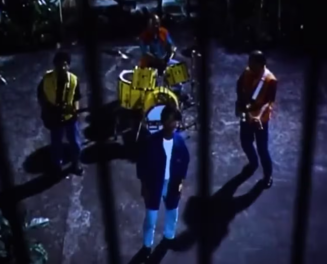 V1812008_Courting my wife again Pinoy Comedy Hindi Pa Tapos Ang Labada, Darling #MovieClip_part2